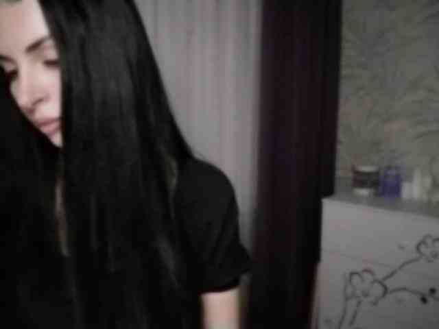 ElaneTadman webcam