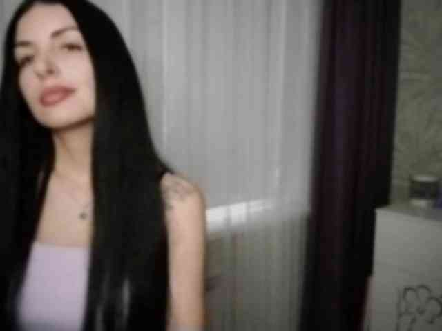 ElaneTadman webcam