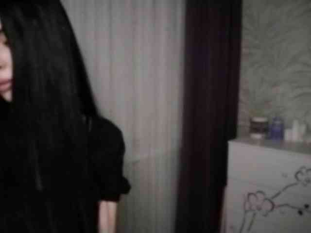 ElaneTadman webcam