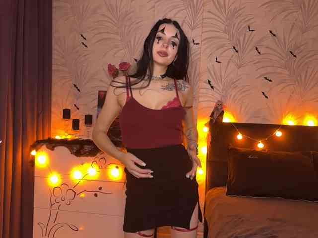 ElaneTadman webcam
