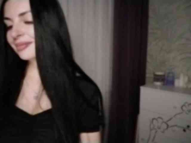 ElaneTadman webcam