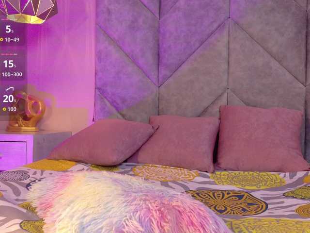 Abby-Collins live cam on BongaCams