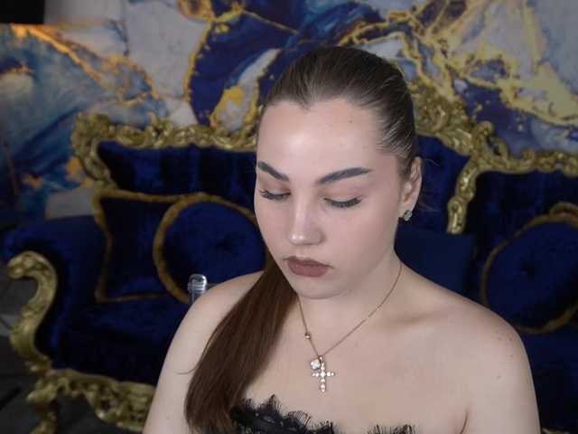 MilanaCelest live cam preview