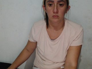 danielasquirt Porn Show