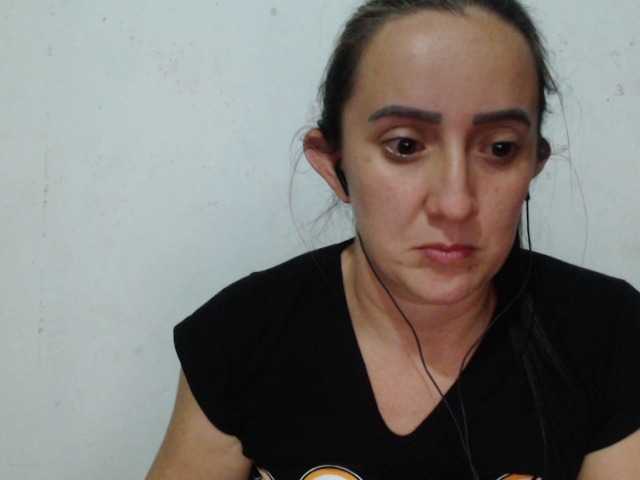danielasquirt live cam on BongaCams