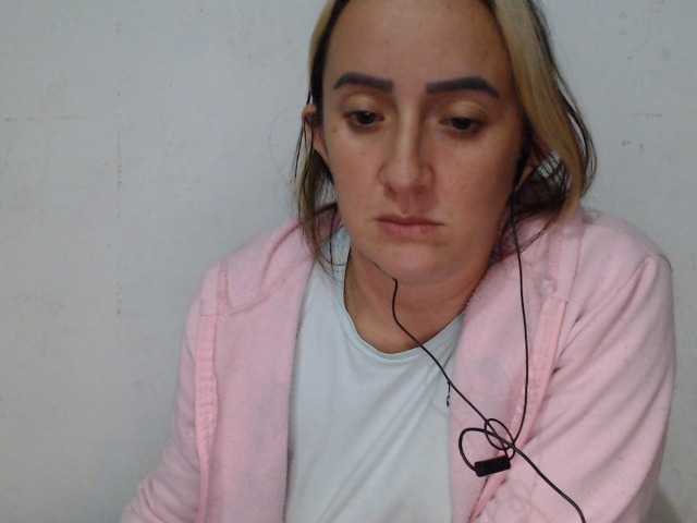 danielasquirt live cam on BongaCams