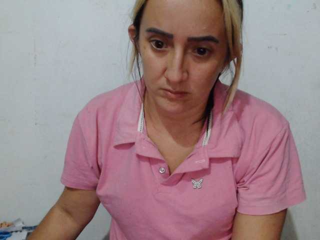 danielasquirt live cam on BongaCams