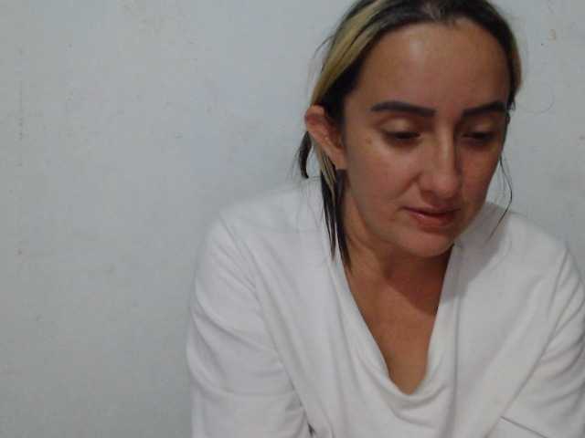 danielasquirt live cam on BongaCams