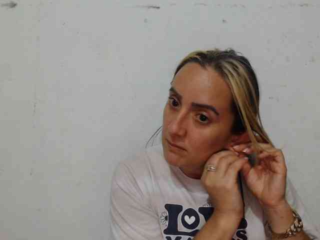 danielasquirt danielasquirt