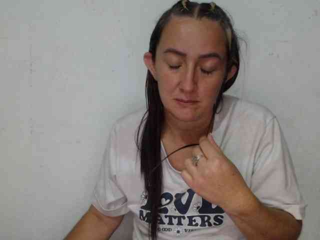 danielasquirt webcam
