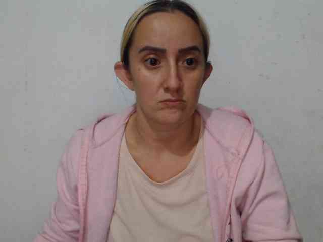Modelo: danielasquirt