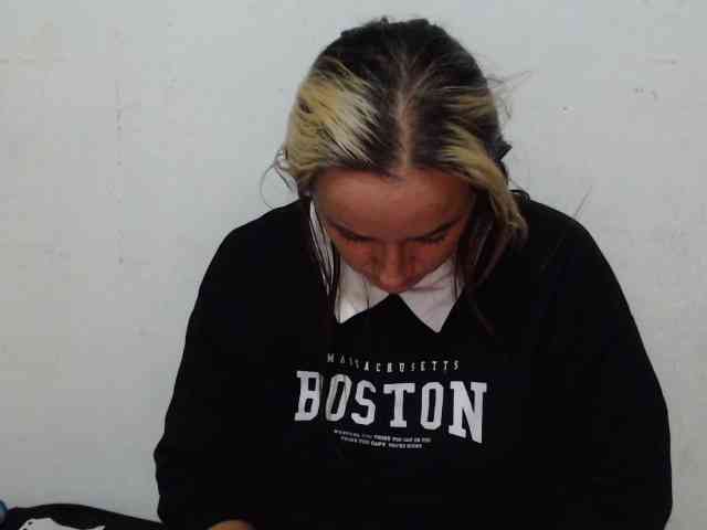 danielasquirt webcam