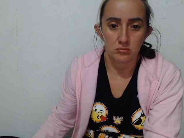 danielasquirt webcam