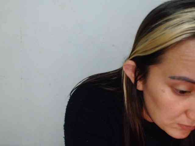 danielasquirt webcam