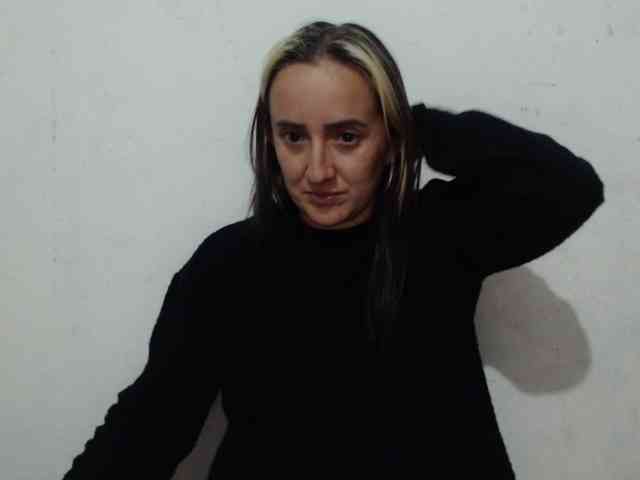 danielasquirt webcam
