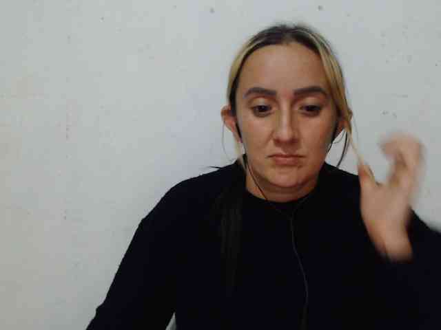 danielasquirt webcam