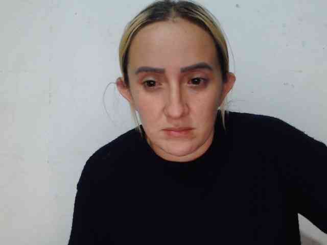 danielasquirt webcam