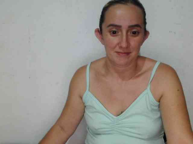 danielasquirt webcam