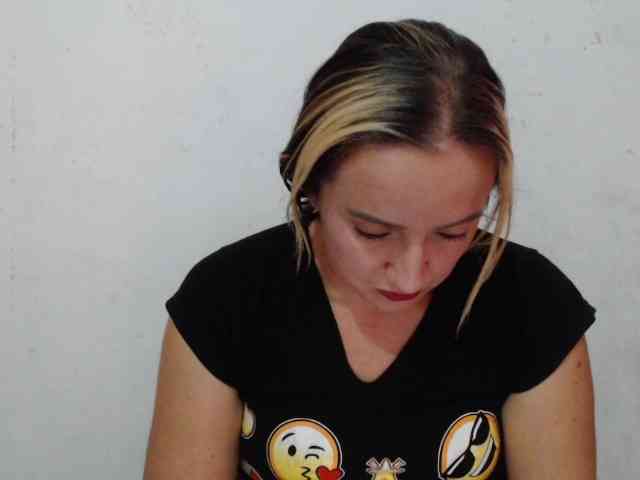 Modella: danielasquirt