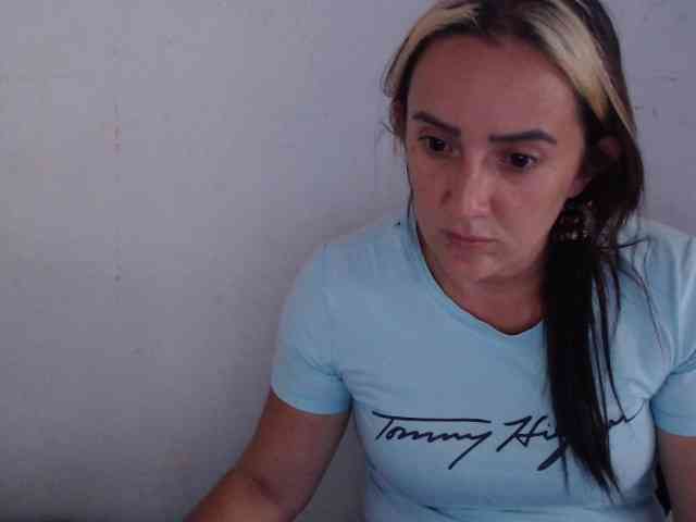 danielasquirt webcam