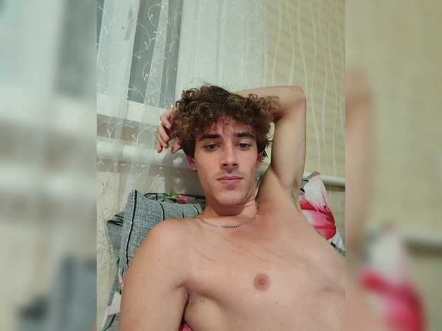 LeonMoolah live cam