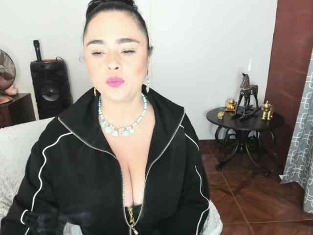PAULINAXXX webcam