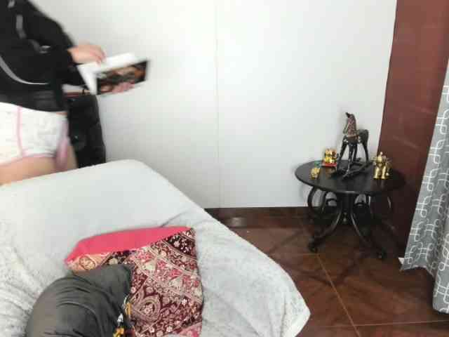 PAULINAXXX webcam