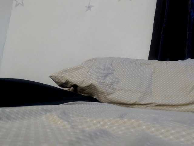 maya-, live now on BongaCams