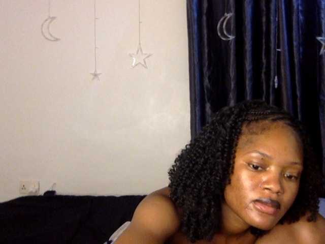 maya- live cam on BongaCams
