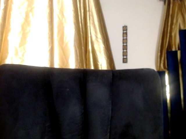 maya- live cam on BongaCams