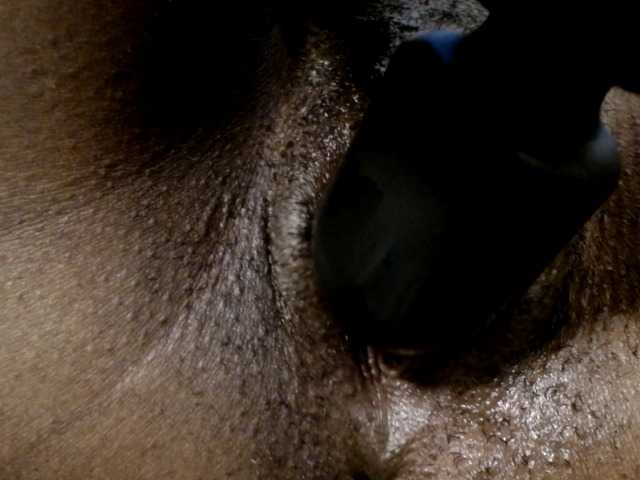 maya- live cam on BongaCams