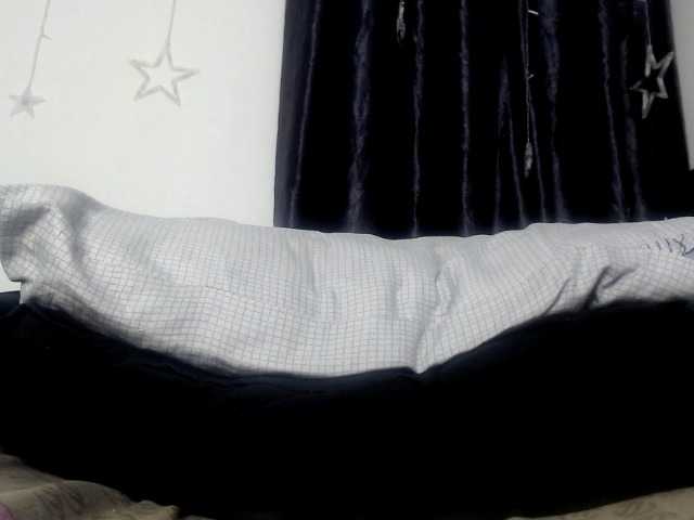 maya-, en directo ahora en BongaCams