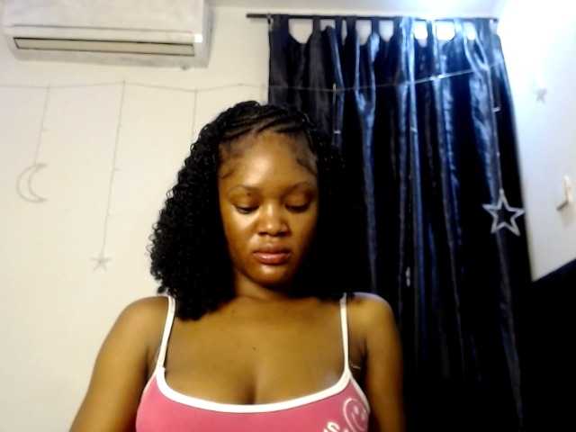 maya- live cam on BongaCams