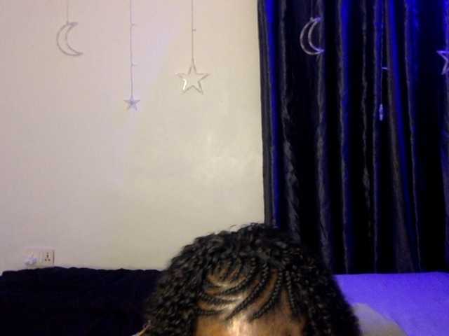maya- live cam on BongaCams