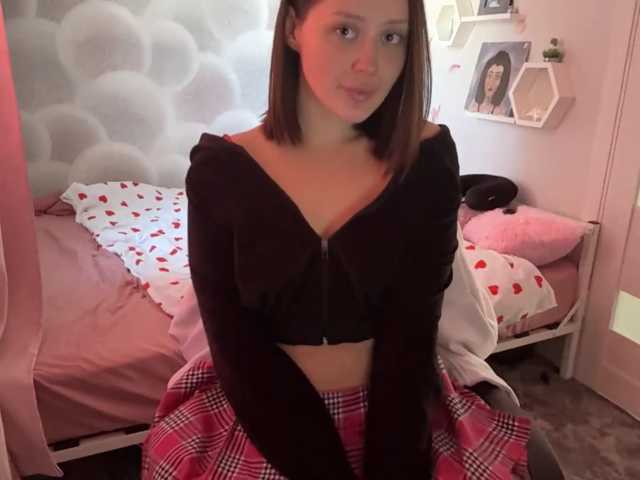 EvaxBlushx live cam on BongaCams
