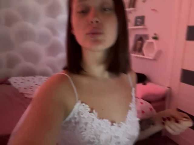 EvaxBlushx live cam on BongaCams