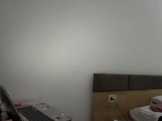 EvaxBlushx live cam on BongaCams