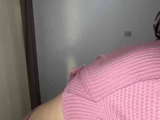 EvaxBlushx webcam