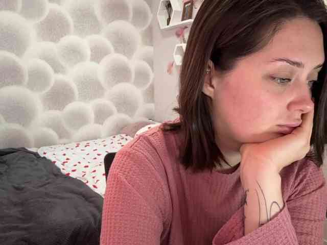 EvaxBlushx webcam