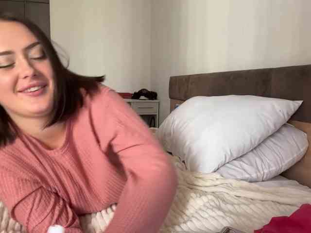 EvaxBlushx webcam