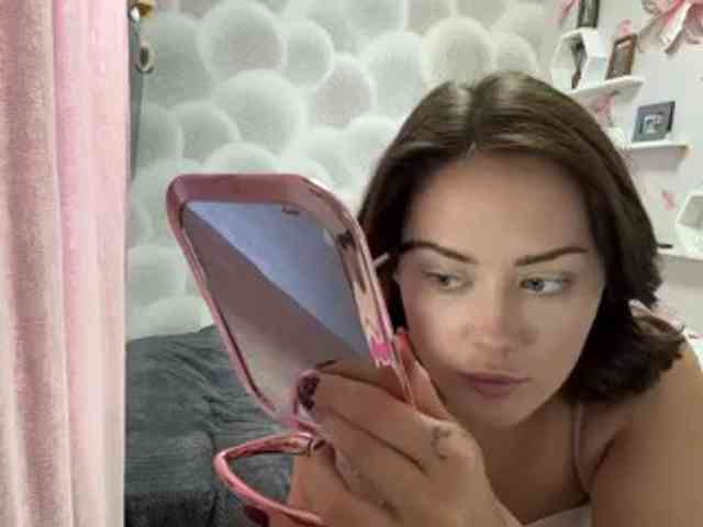 EvaxBlushx webcam