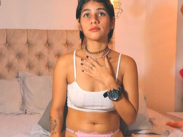 YukaMiko, en directo ahora en BongaCams