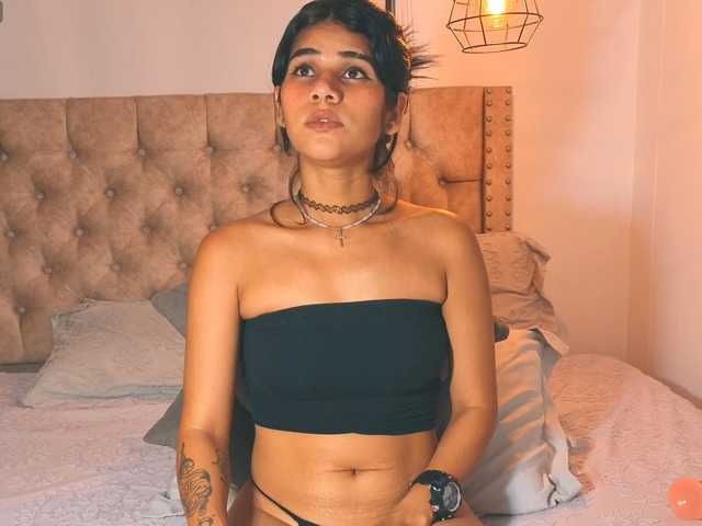YukaMiko, en vivo ahora en BongaCams