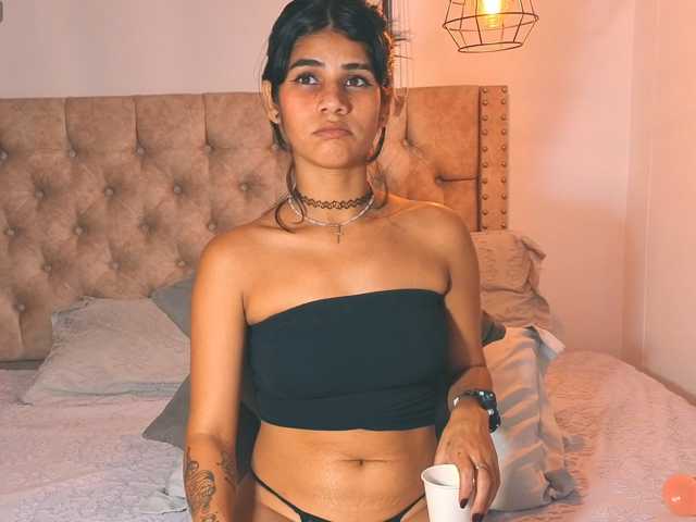 YukaMiko, en vivo ahora en BongaCams