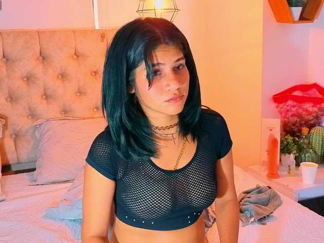 YukaMiko live cam on BongaCams