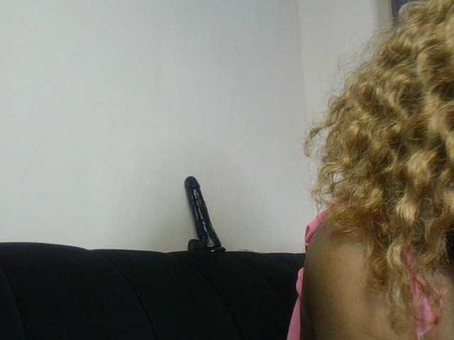 Juicygirl-1 live cam on BongaCams