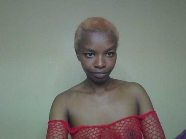 Juicygirl-1 live cam on BongaCams