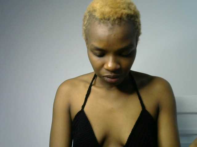 Juicygirl_ live cam
