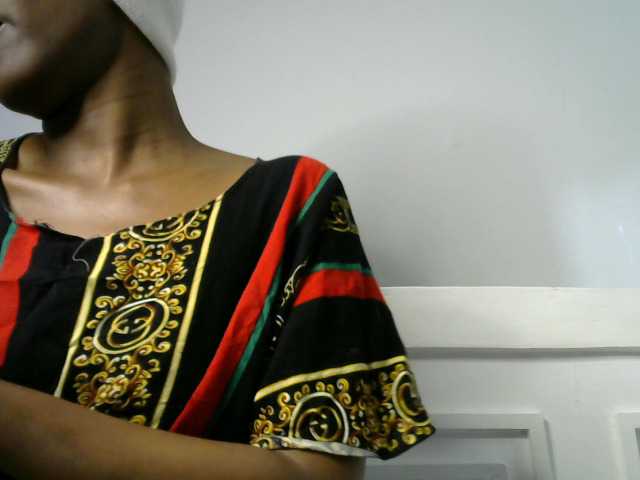 Juicygirl-1 live cam on BongaCams