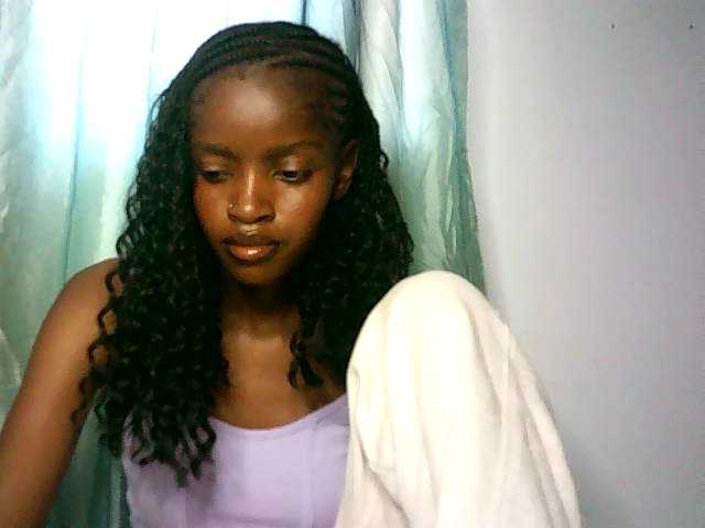 Juicygirl-1 live cam on BongaCams